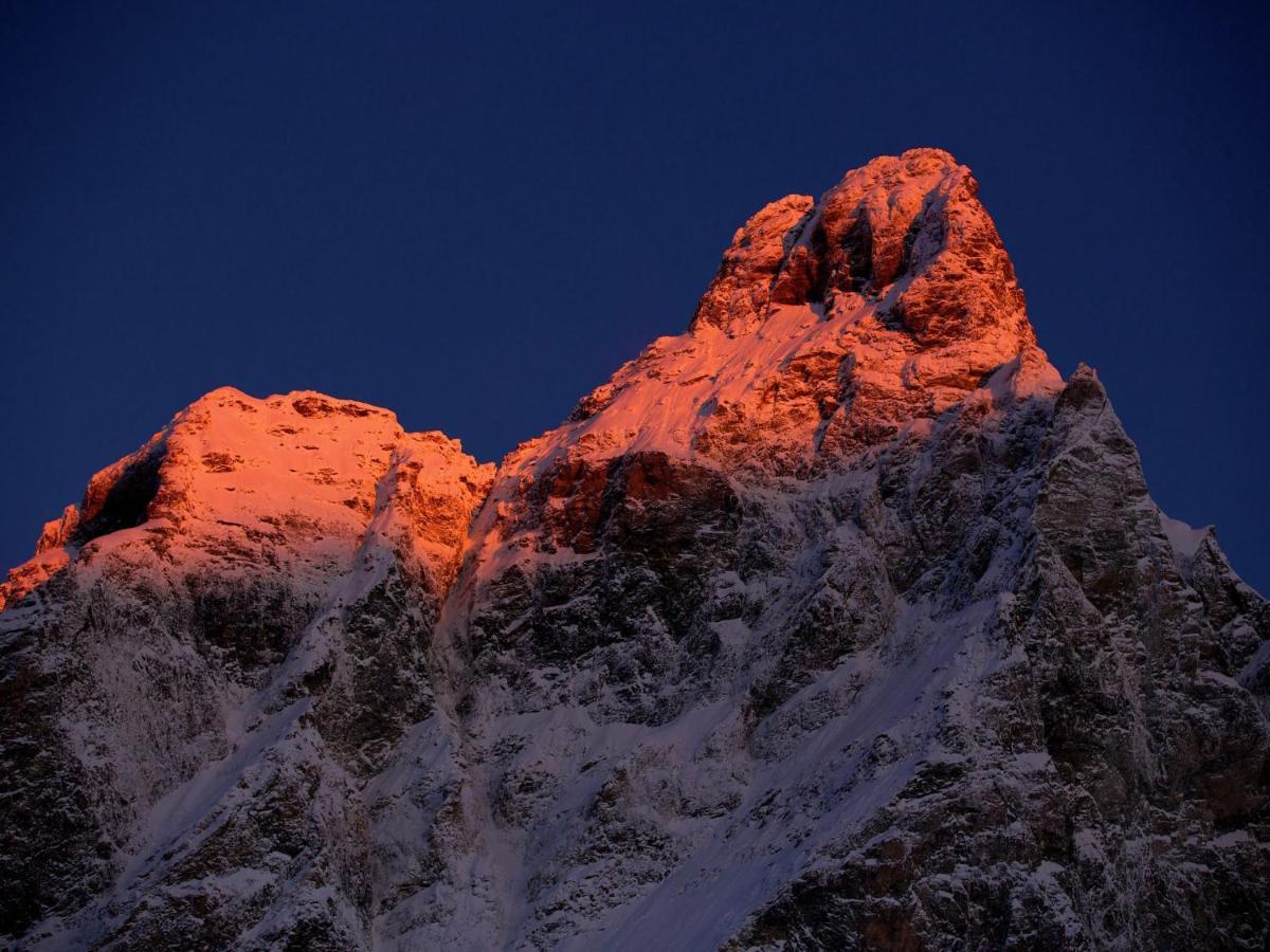 Belvilla By Oyo Residenza Cervinia 2P Брей-Червиния Номер фото